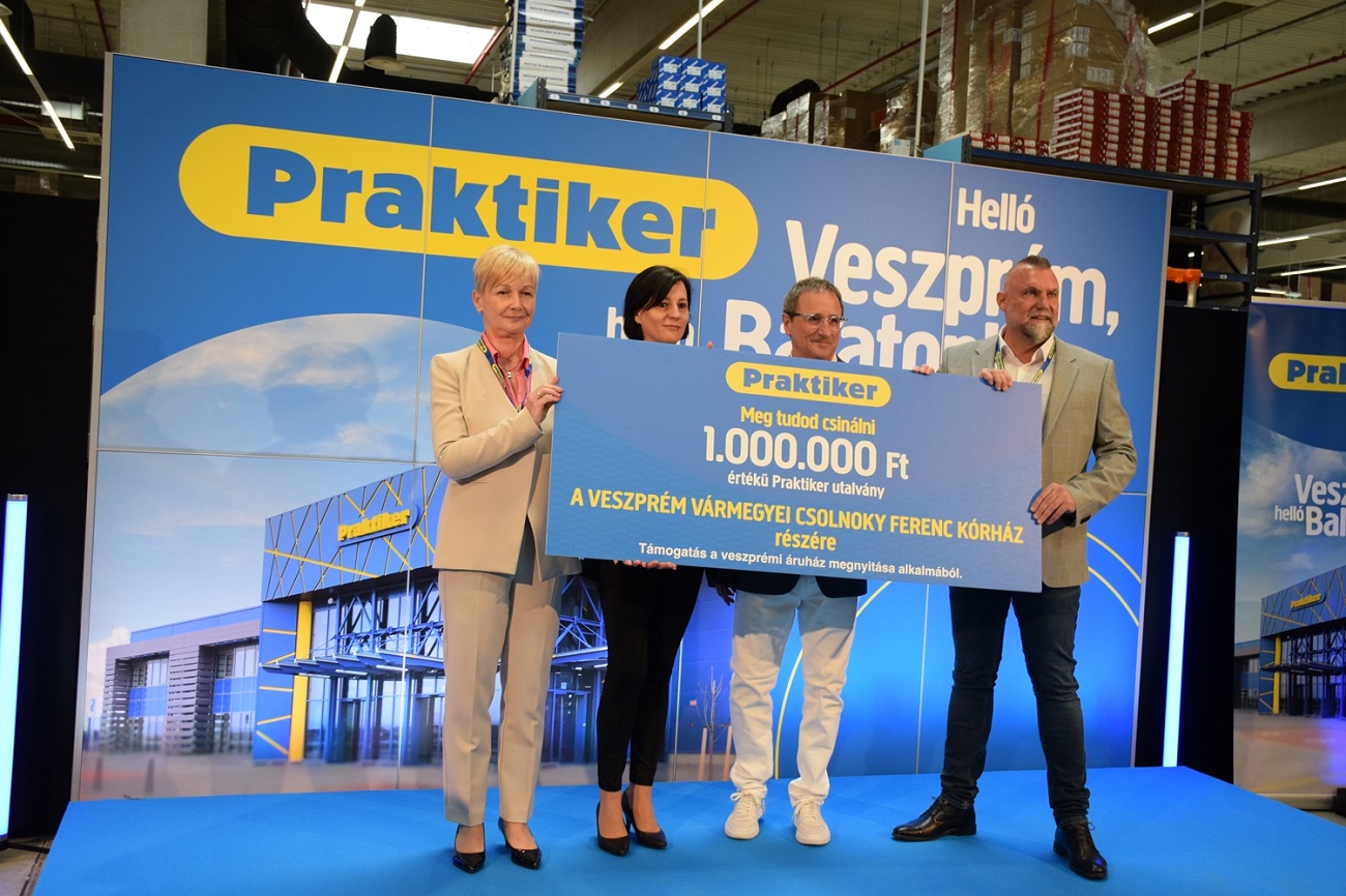 praktiker-nyito-04.JPG
